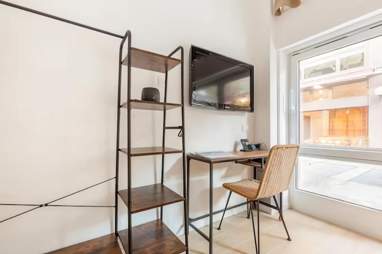 I Della 2 Apartment Милано Екстериор снимка