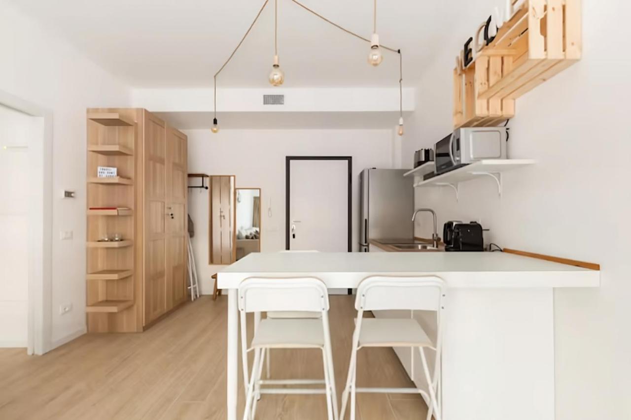 I Della 2 Apartment Милано Екстериор снимка
