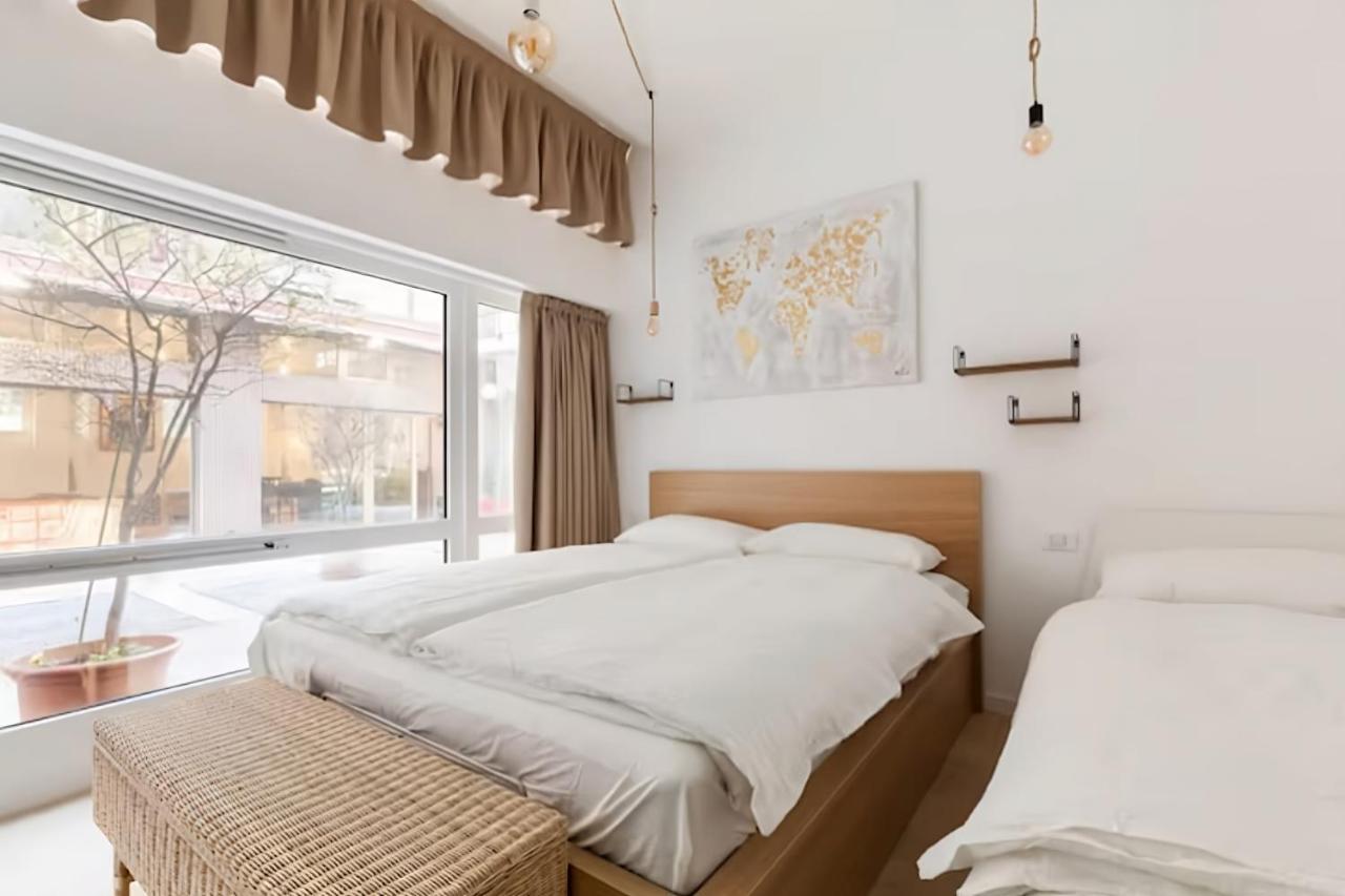 I Della 2 Apartment Милано Екстериор снимка
