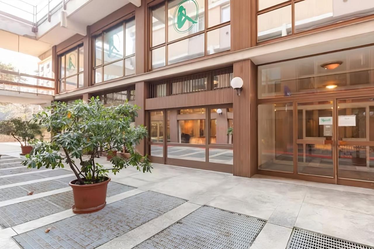 I Della 2 Apartment Милано Екстериор снимка